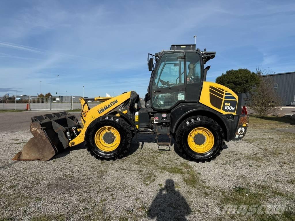 Komatsu WA 100M-7 Læssemaskiner på hjul