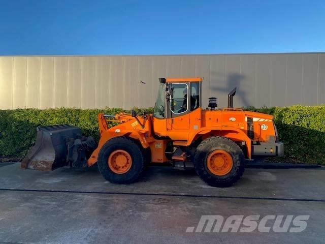Doosan DL 200 Læssemaskiner på hjul