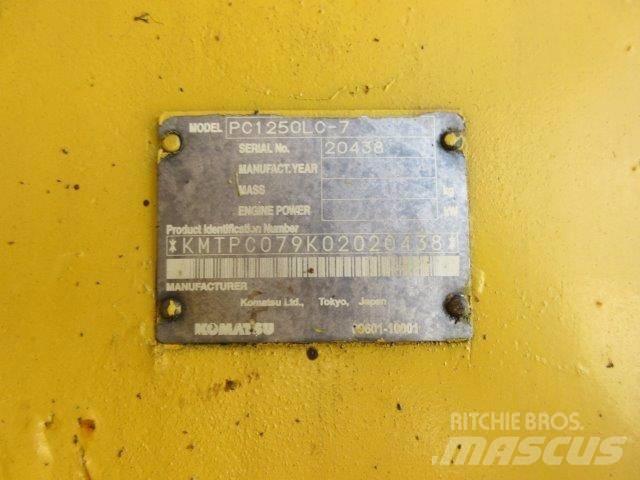 Komatsu PC1250 LC-7 Gravemaskiner på larvebånd