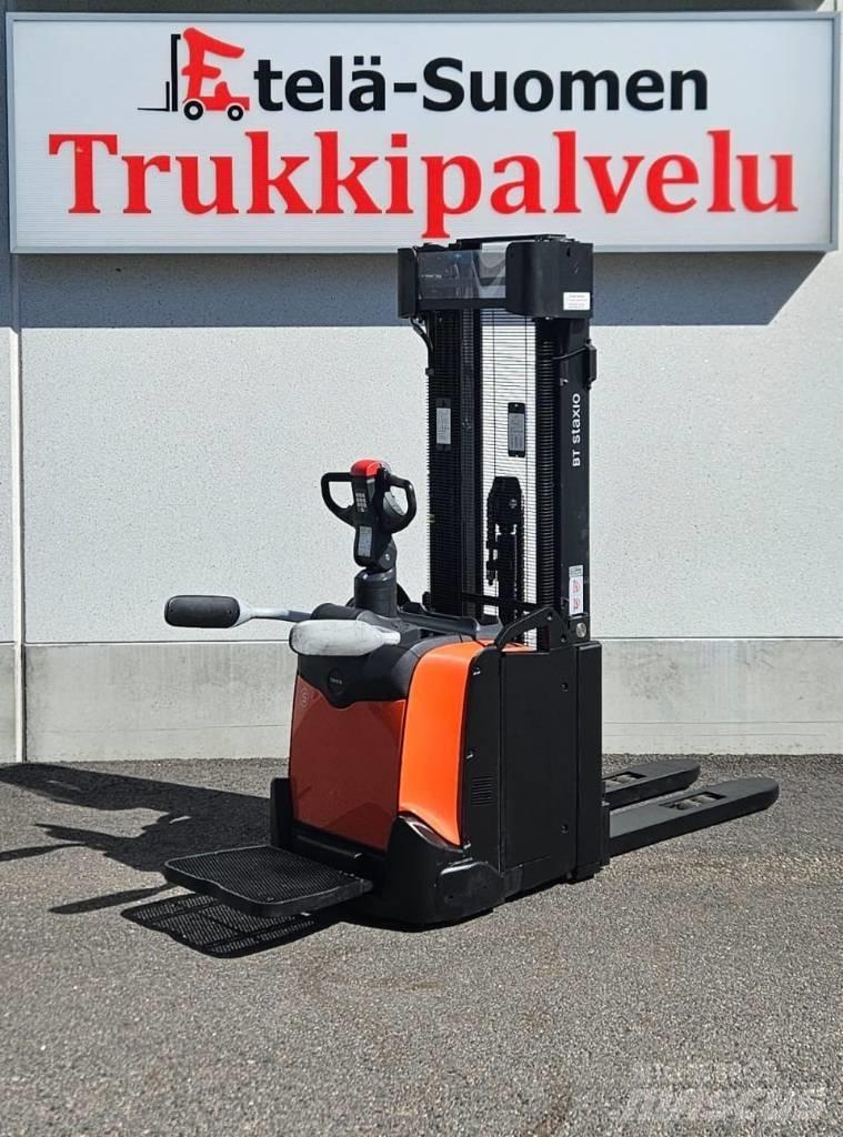Toyota SPE 160 L Gaffelstabler med gående fører
