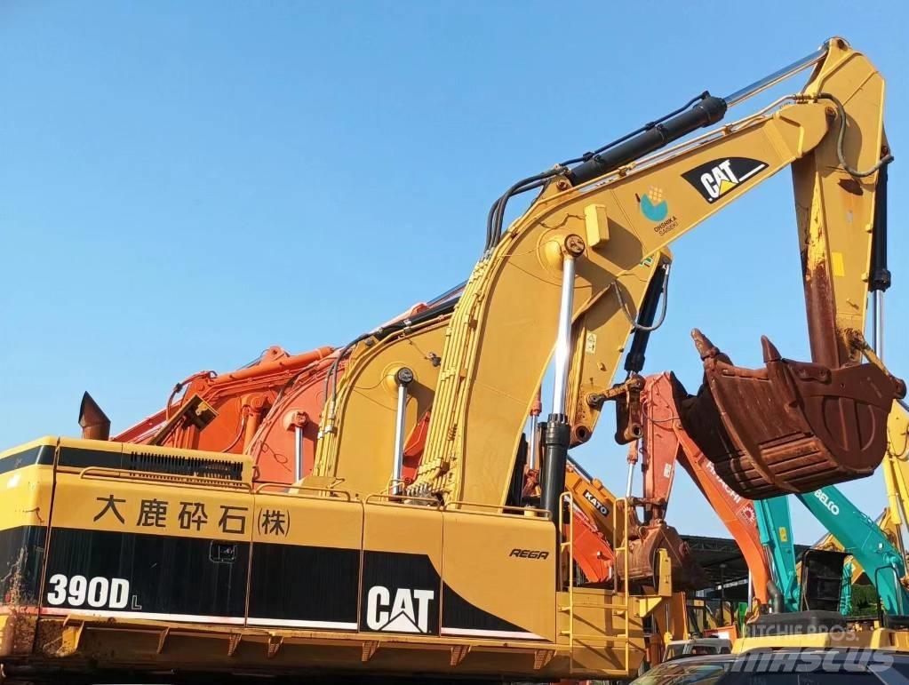 CAT CAT390DL Midi-gravemaskiner 7t - 12t