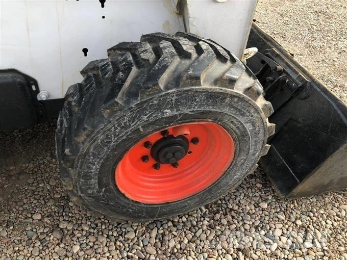 Bobcat S 300 Minilæsser - skridstyret