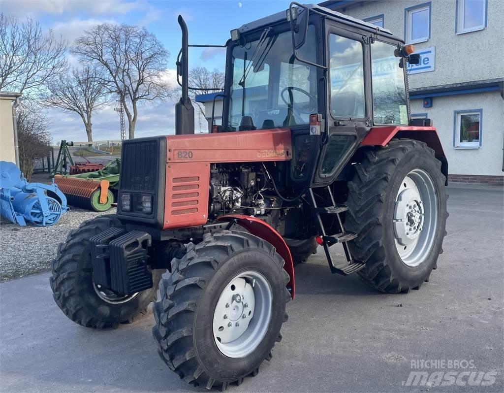 Belarus MTS 820 Traktorer