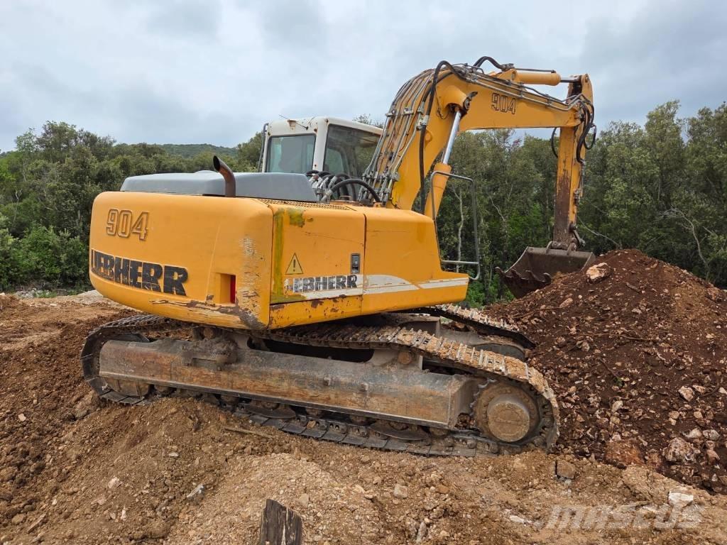 Liebherr 904 Gravemaskiner på larvebånd