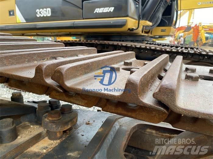 Komatsu PC450-8 Gravemaskiner på larvebånd