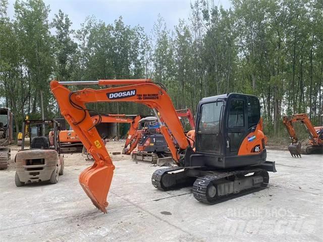 Doosan DX60 Minigravemaskiner