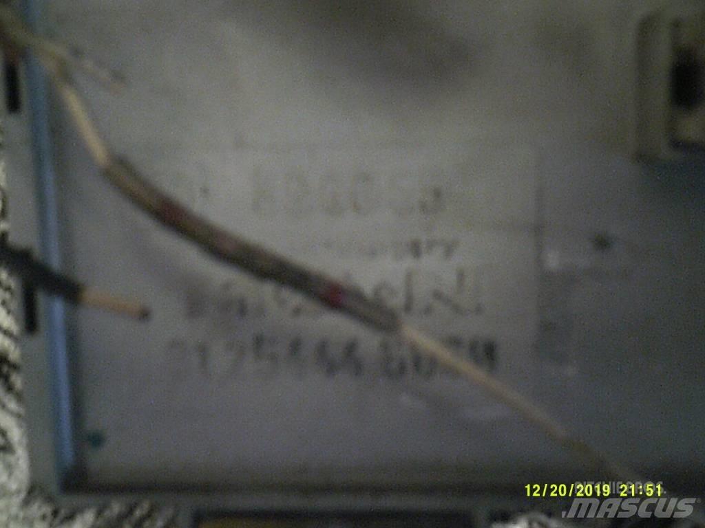 MAN TGS 81254446060 Kabiner og interiør