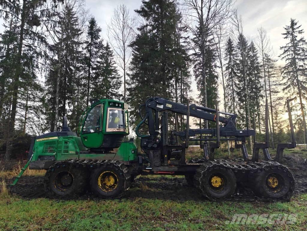John Deere 1210 G Udkørselsmaskiner