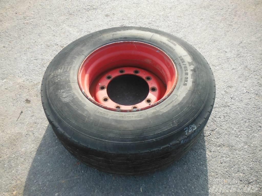 Michelin 385/65R22.5 Hjul, Dæk og Fælge