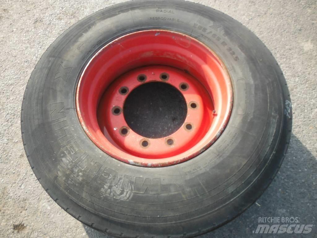 Michelin 385/65R22.5 Hjul, Dæk og Fælge