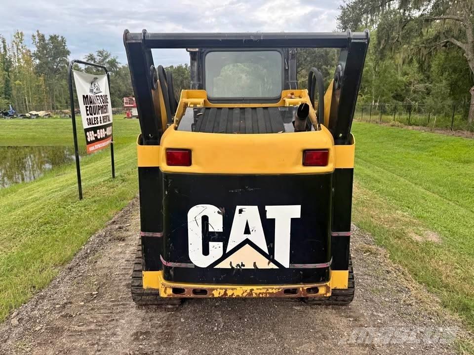 CAT 257B Minilæsser - skridstyret