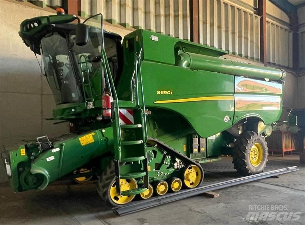 John Deere S690i Mejetærskere