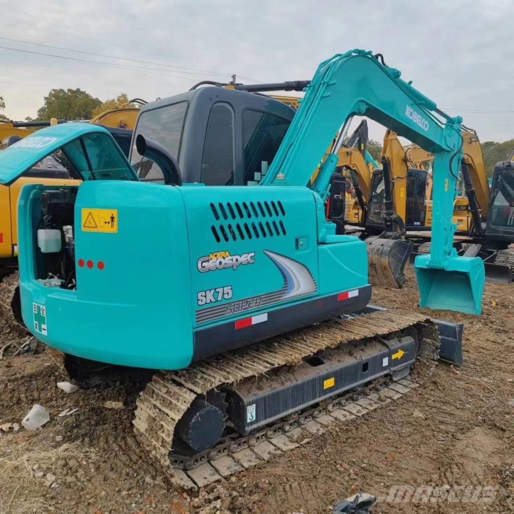 Kobelco SK 75 Gravemaskiner på larvebånd