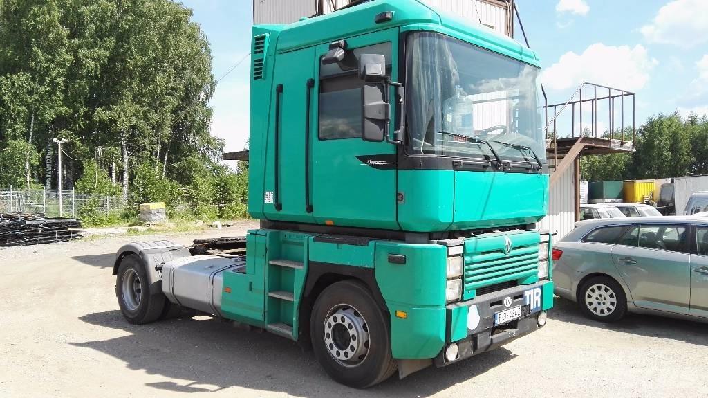 Renault MAGNUM Trækkere
