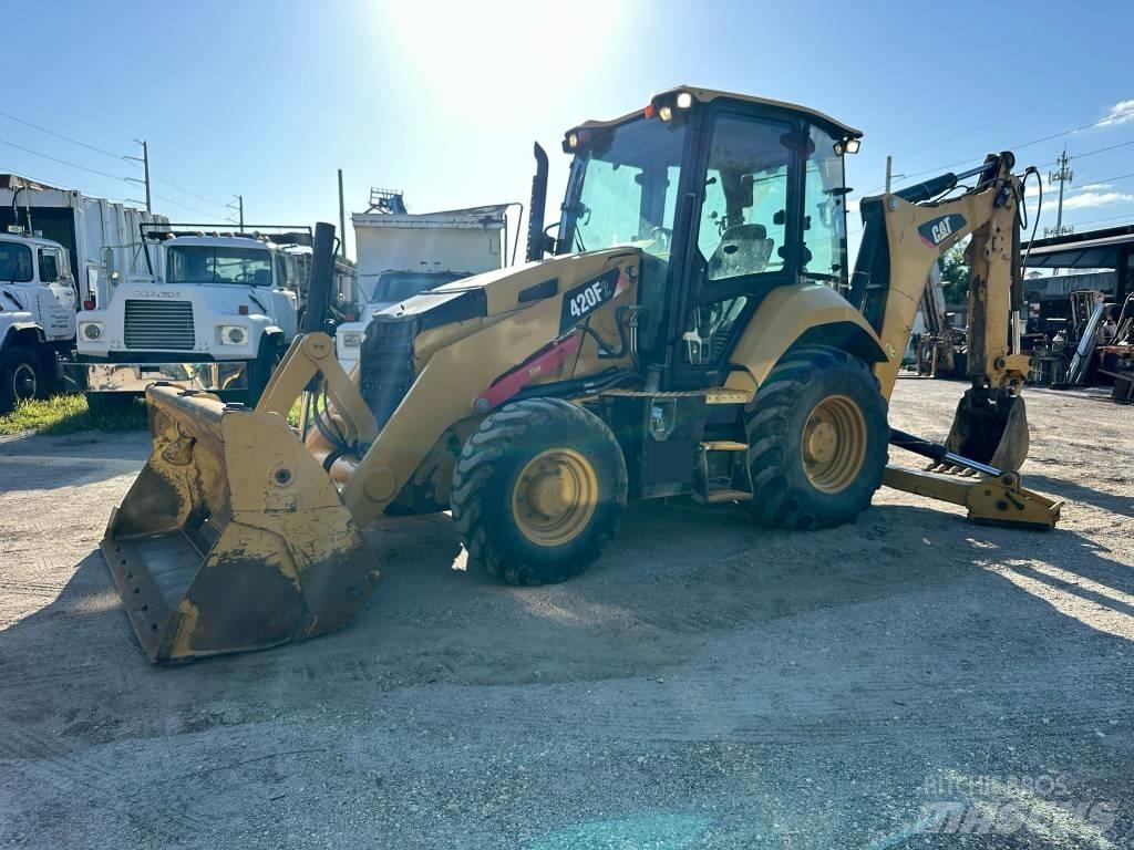 CAT 420F2 Rendegravere