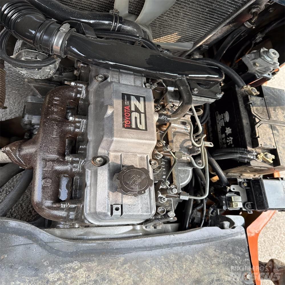 Toyota 02-7 FD F 30 Diesel gaffeltrucks