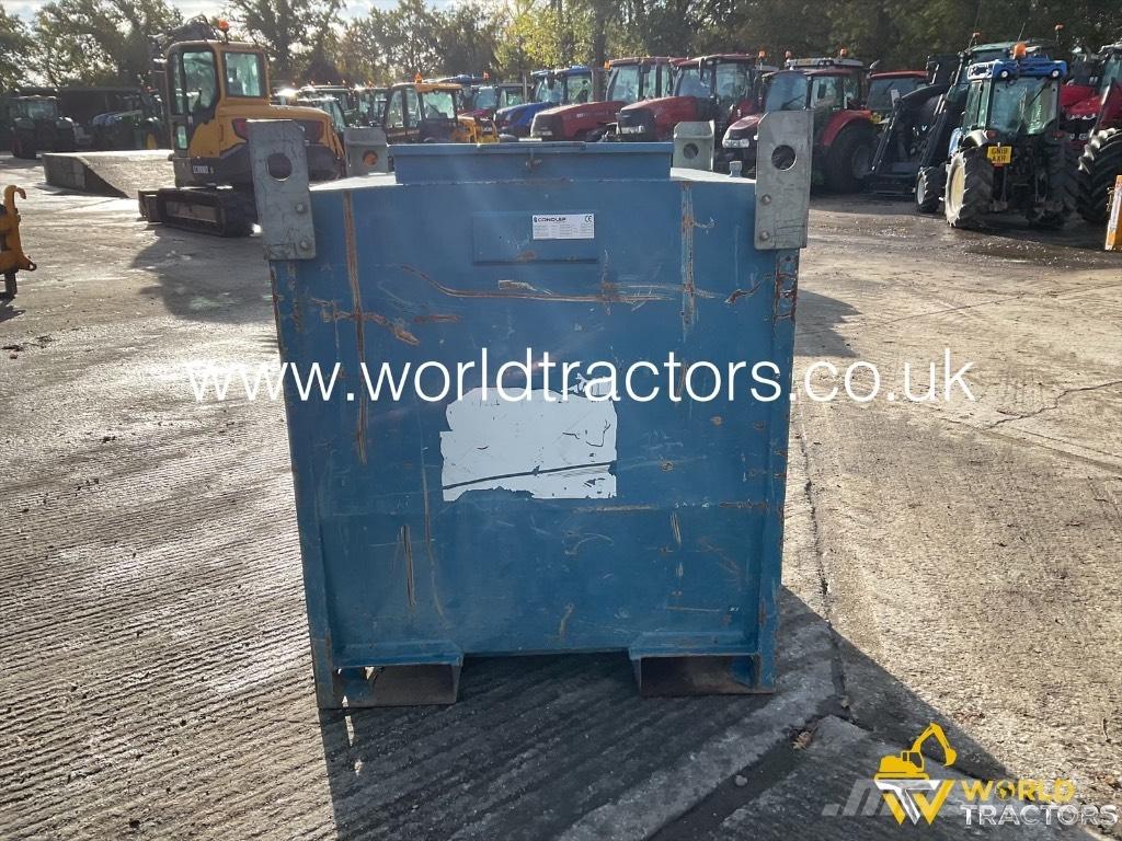  CONQUIP FUEL BOWSER Brændstof- og tilsætningstank.