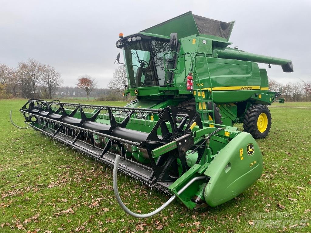 John Deere T670 Mejetærskere