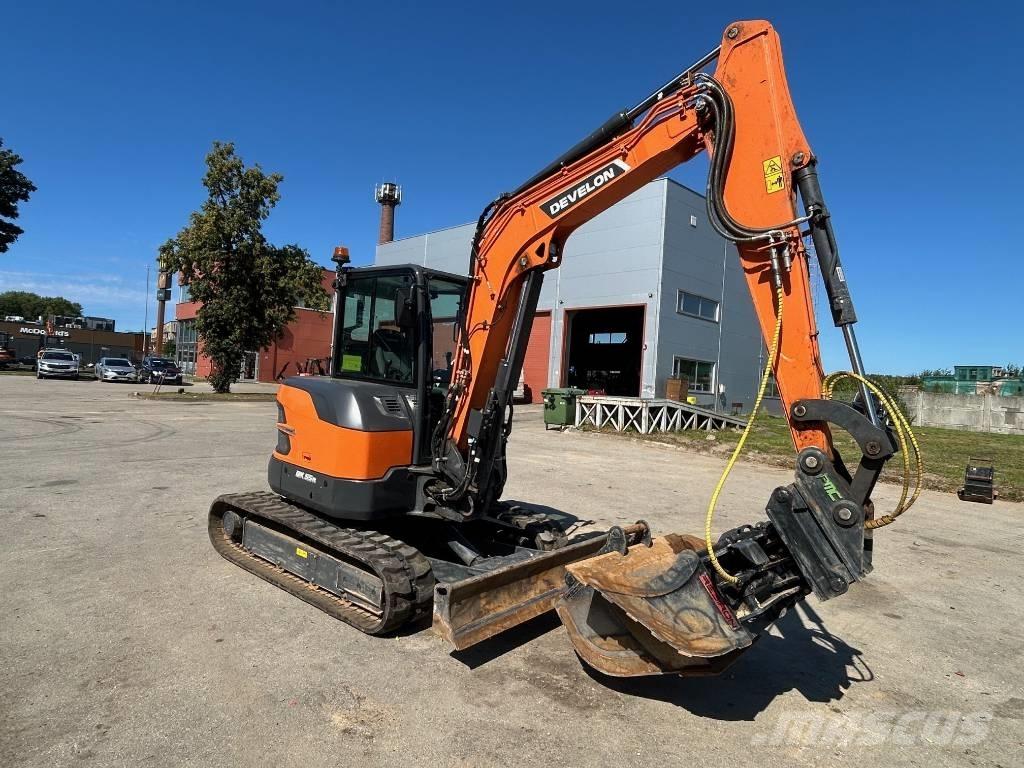 Develon DX 55 R-7 Minigravemaskiner