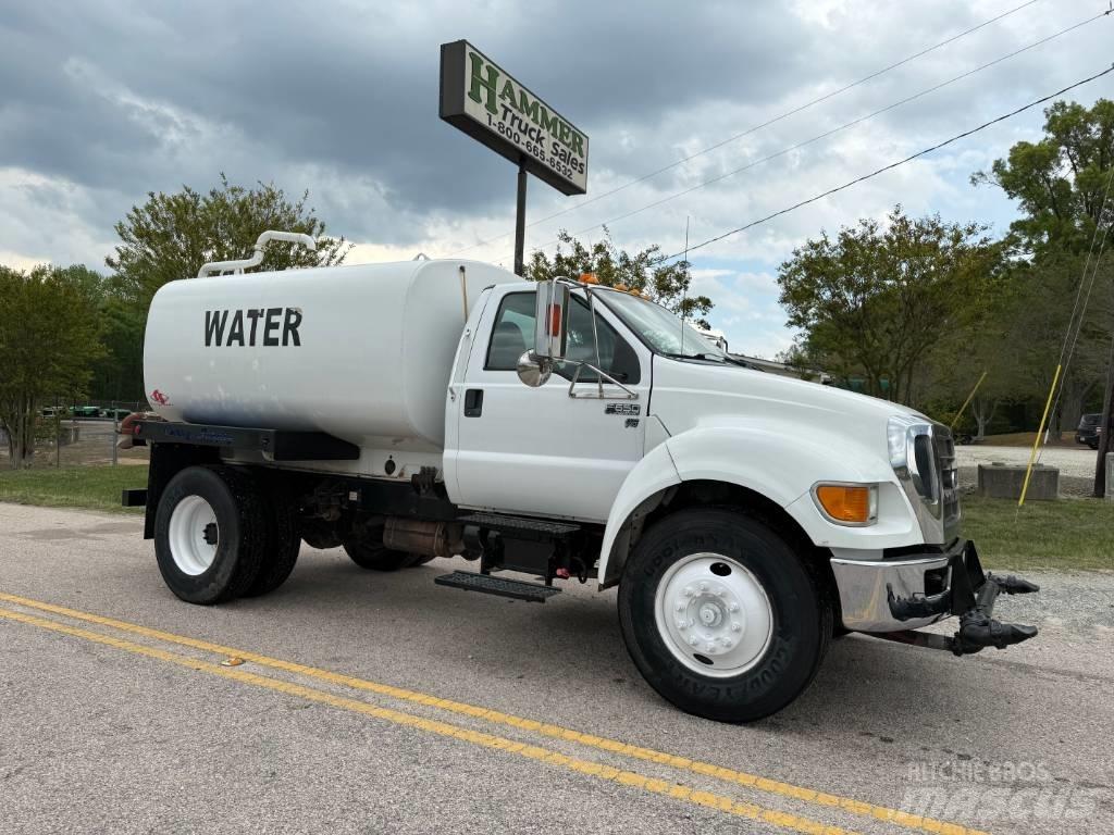 Ford F 650 Tankvogne - vand