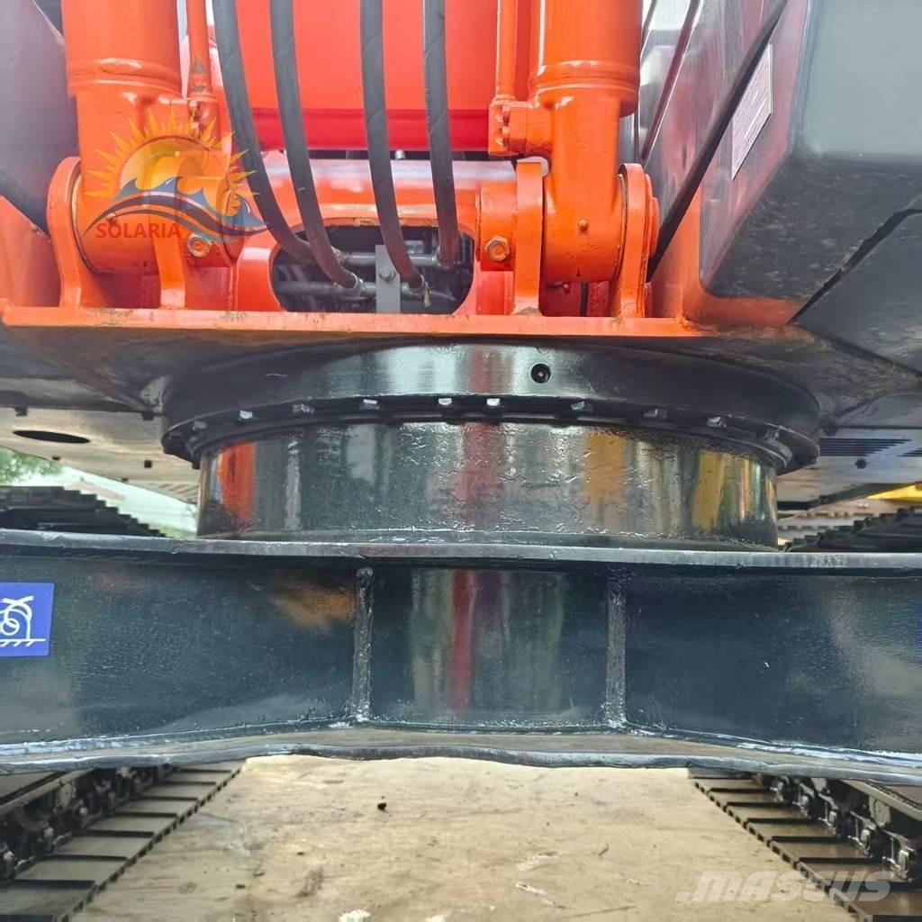 Hitachi ZX 120 Gravemaskiner på larvebånd