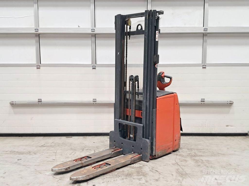 Linde L14 Gaffelstabler med gående fører