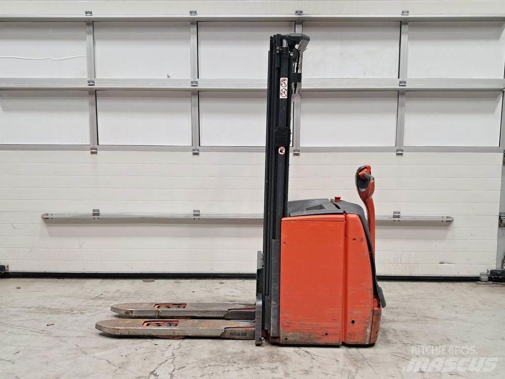 Linde L14 Gaffelstabler med gående fører