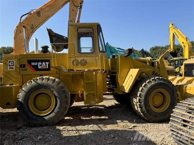 CAT 966 F Læssemaskiner på hjul