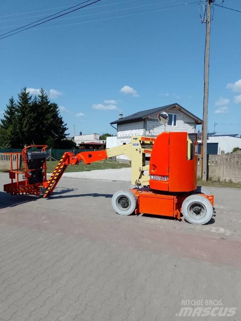 JLG E 300 AJP Bomlifte med knækarm