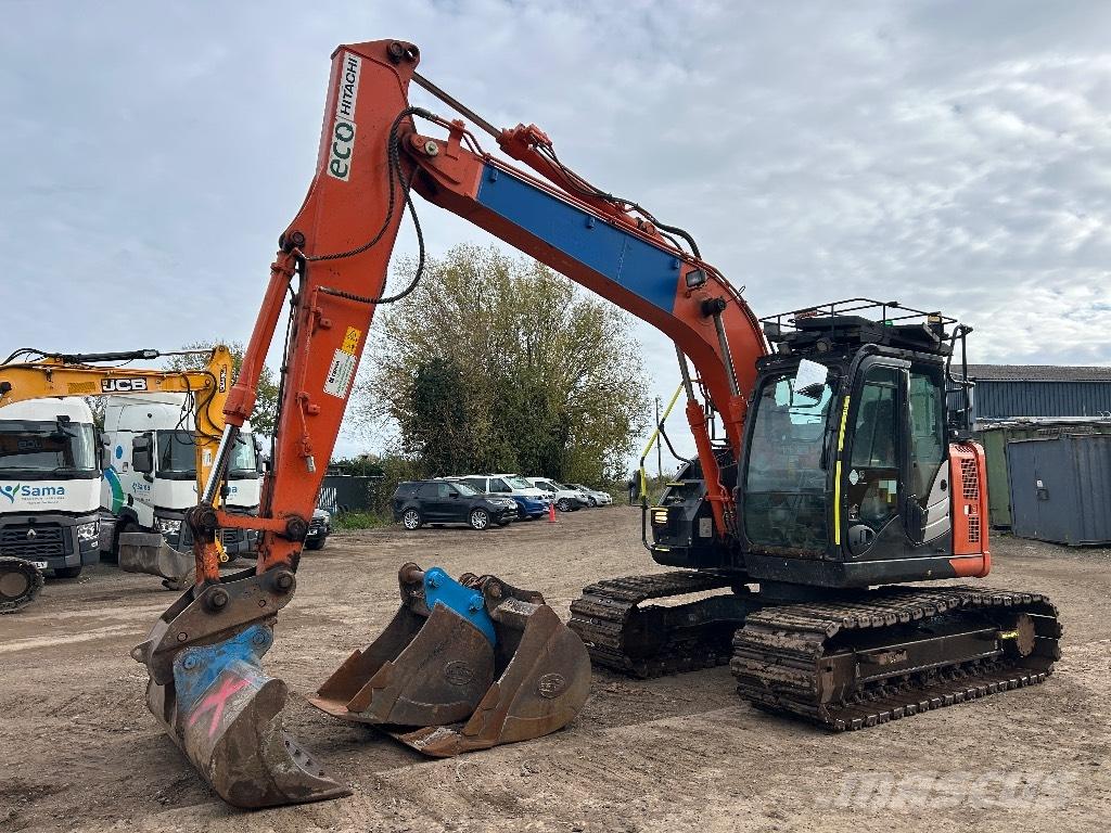 Hitachi ZX 135 US-6 Gravemaskiner på larvebånd
