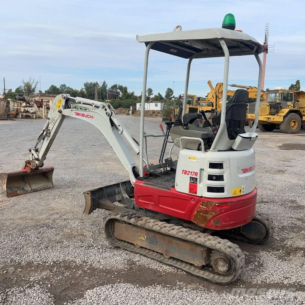 Takeuchi TB 217 R Minigravemaskiner
