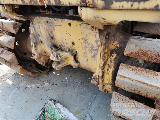 Komatsu D41P Bulldozer på larvebånd