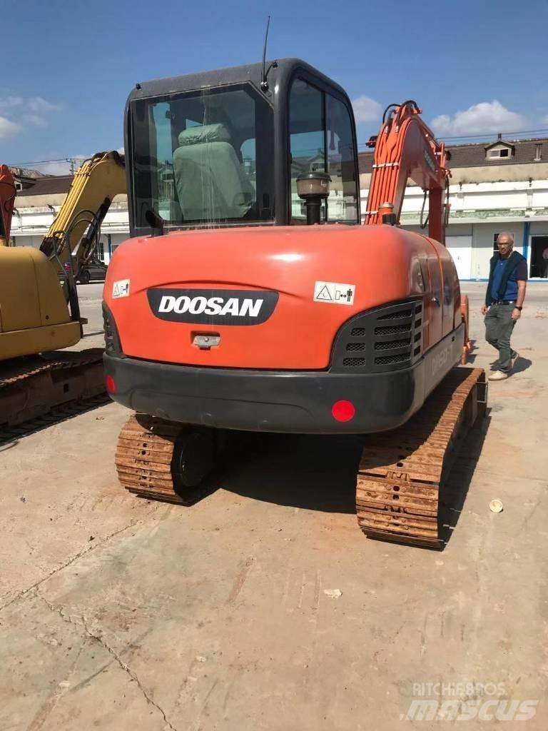 Doosan DX 60 Gravemaskiner på larvebånd