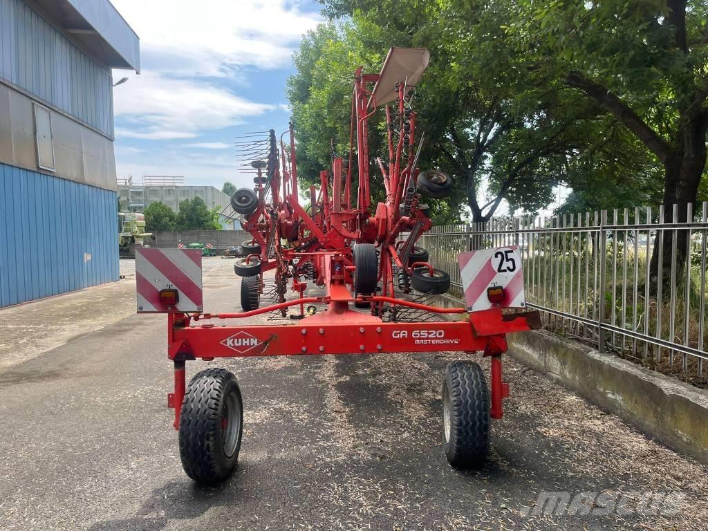 Kuhn GA 8121 Hømaskiner