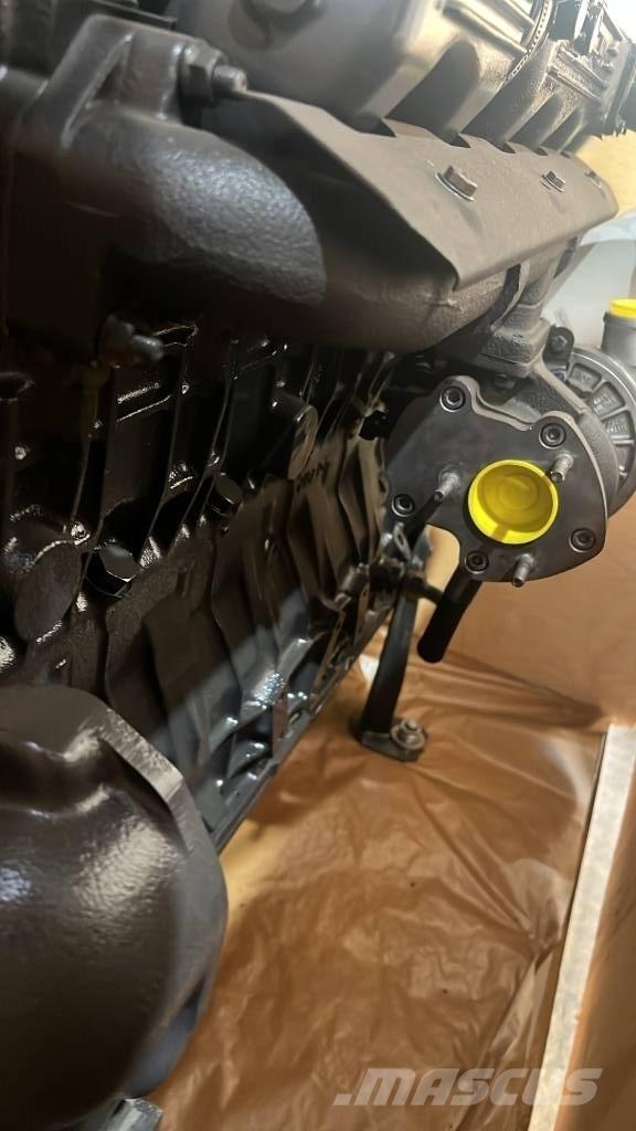 Detroit VM D756TPE2 Motorer