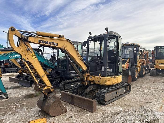Komatsu PC30 Minigravemaskiner