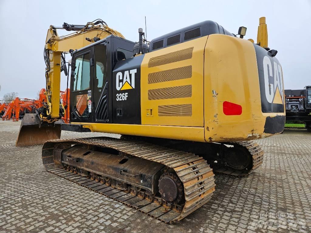 CAT 326 F L Gravemaskiner på larvebånd