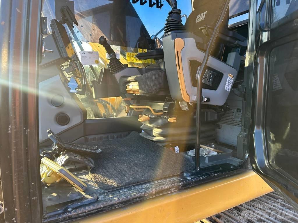 CAT 320 Gravemaskiner på larvebånd