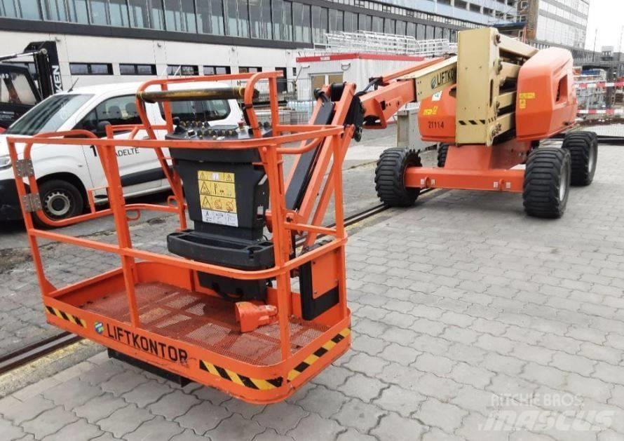 JLG 520 AJ Bomlifte med knækarm