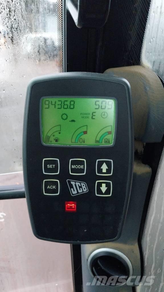 JCB JS 220 LC Gravemaskiner på larvebånd