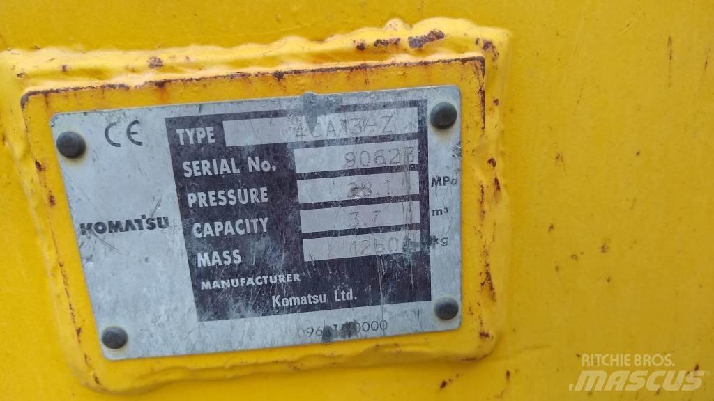 Komatsu D65PX-18 Bulldozer på larvebånd