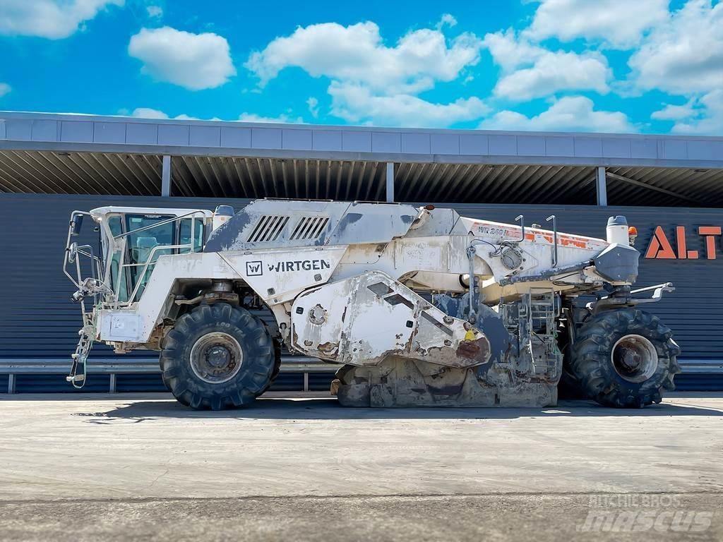 Wirtgen WR 240I Asfaltrecyclere