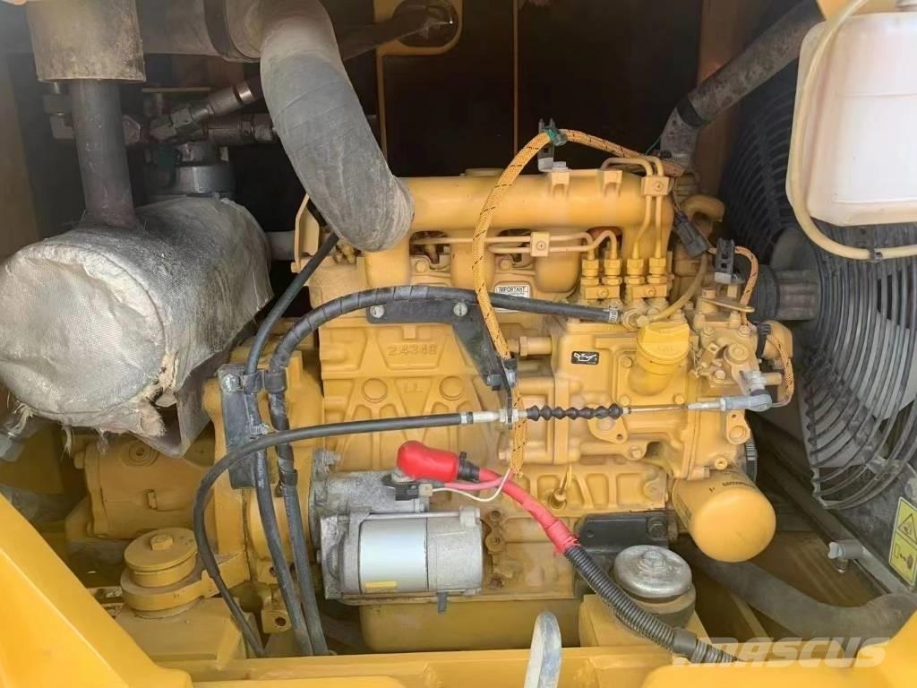 CAT CAT305.5E Gravemaskiner på larvebånd