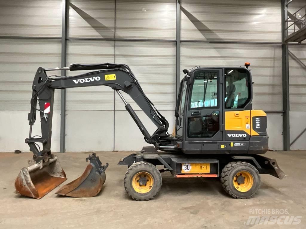 Volvo EW 60 E Gravemaskiner på hjul