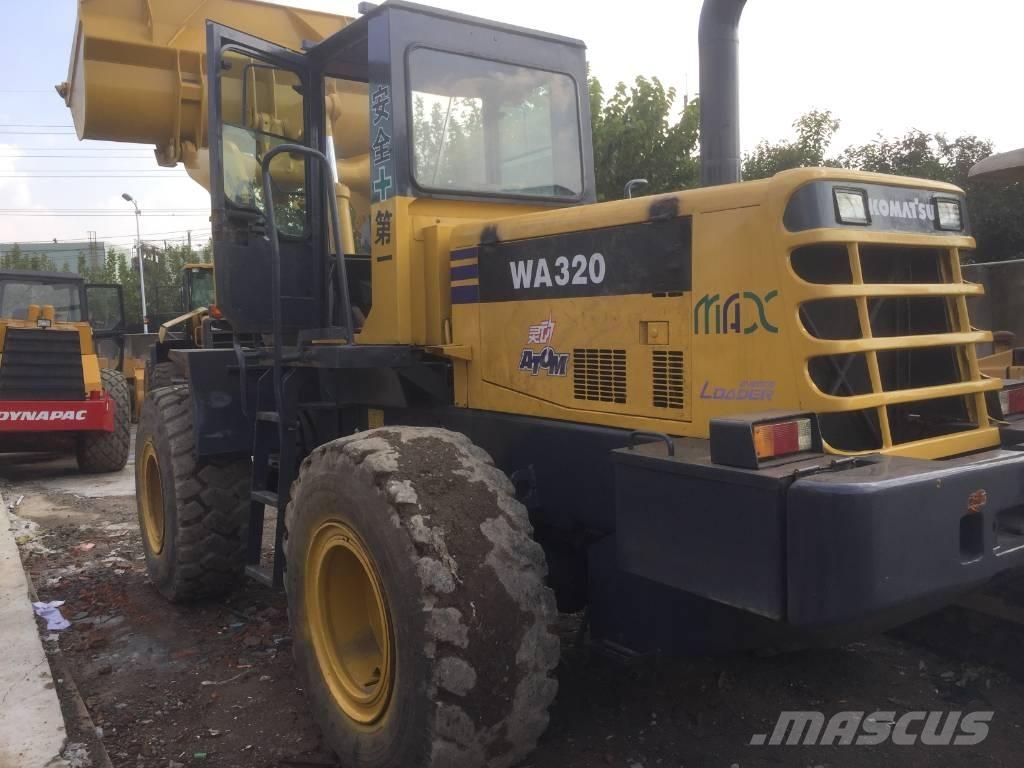 Komatsu WA 320-3 Læssemaskiner på hjul