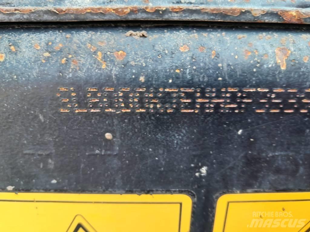JCB 3TST Terrængående lastbiler