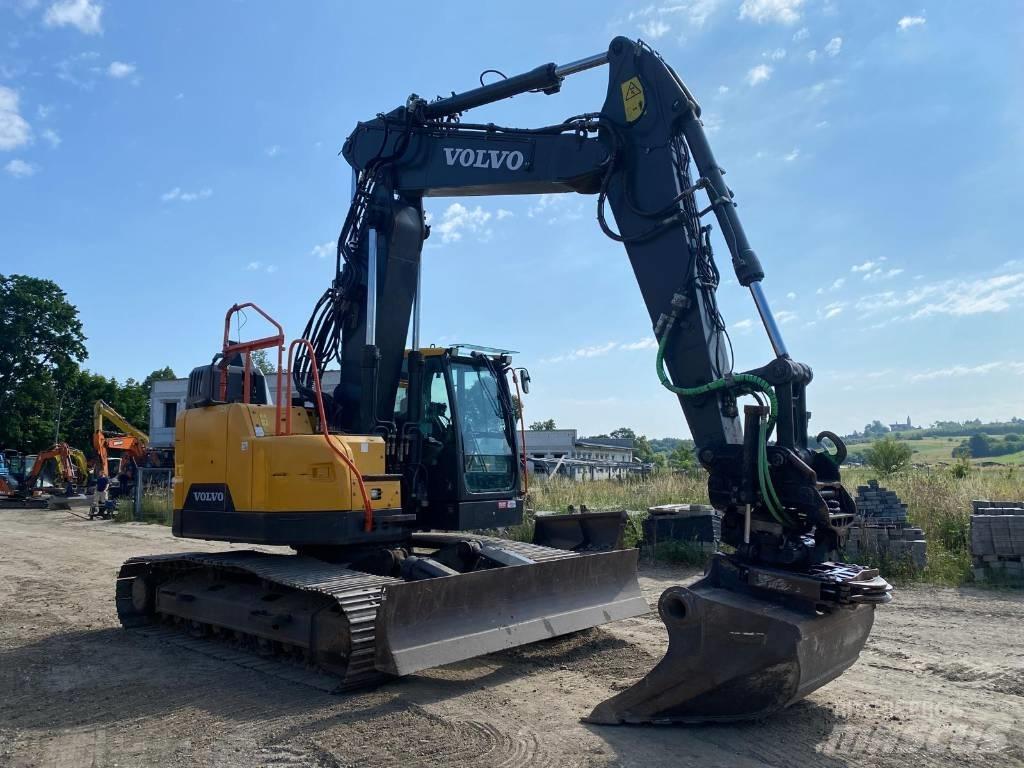 Volvo ECR 235 Gravemaskiner på larvebånd