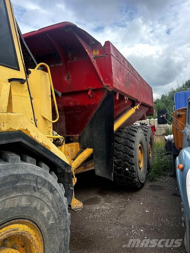 Volvo A25C Terrængående lastbiler