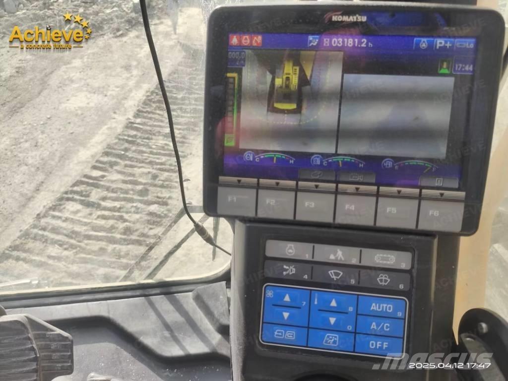 Komatsu PC 1250-11 Gravemaskiner på larvebånd