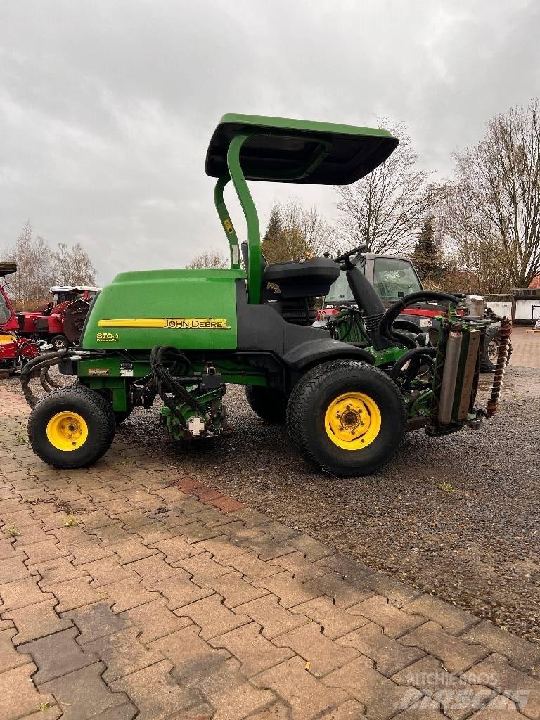 John Deere 8700 Fairway klippere